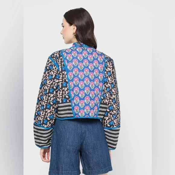 Reversible Quilted Cropped Dainty Floral Jacket - Picture 9 of 15